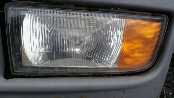 Mercedes Atego 1828 2528 lampa reflektor lewy